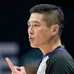 Hwang In-tae is First Korean Referee in the NBA